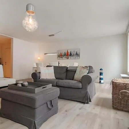 Appartement Lovely In With Wifi