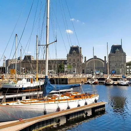 Lovely In With Wifi 公寓